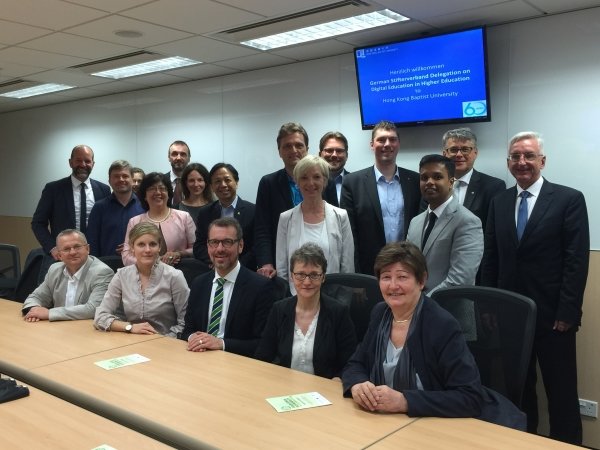 The German delegation visits HKBU to learn more about digital education in Asia