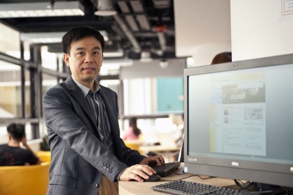Professor Cheung Yiu-ming is a newly elected Fellow of the Institute of Engineering and Technology.