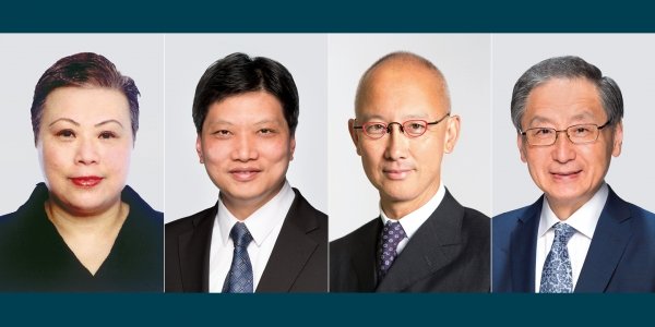 第四屆傑出校友獎得主：（左起）陳維湘女士、潘步釗博士、蔡永忠先生和王克勤先生