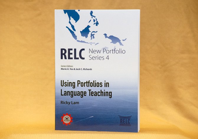 Using Portfolios in Language Teaching (RELC New Portfolio Series 4) ISBN 978-981-14-2730-5