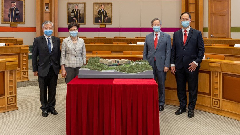行政长官到访浸大