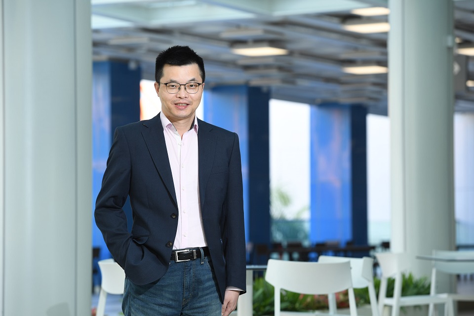 Jianliang Xu_r