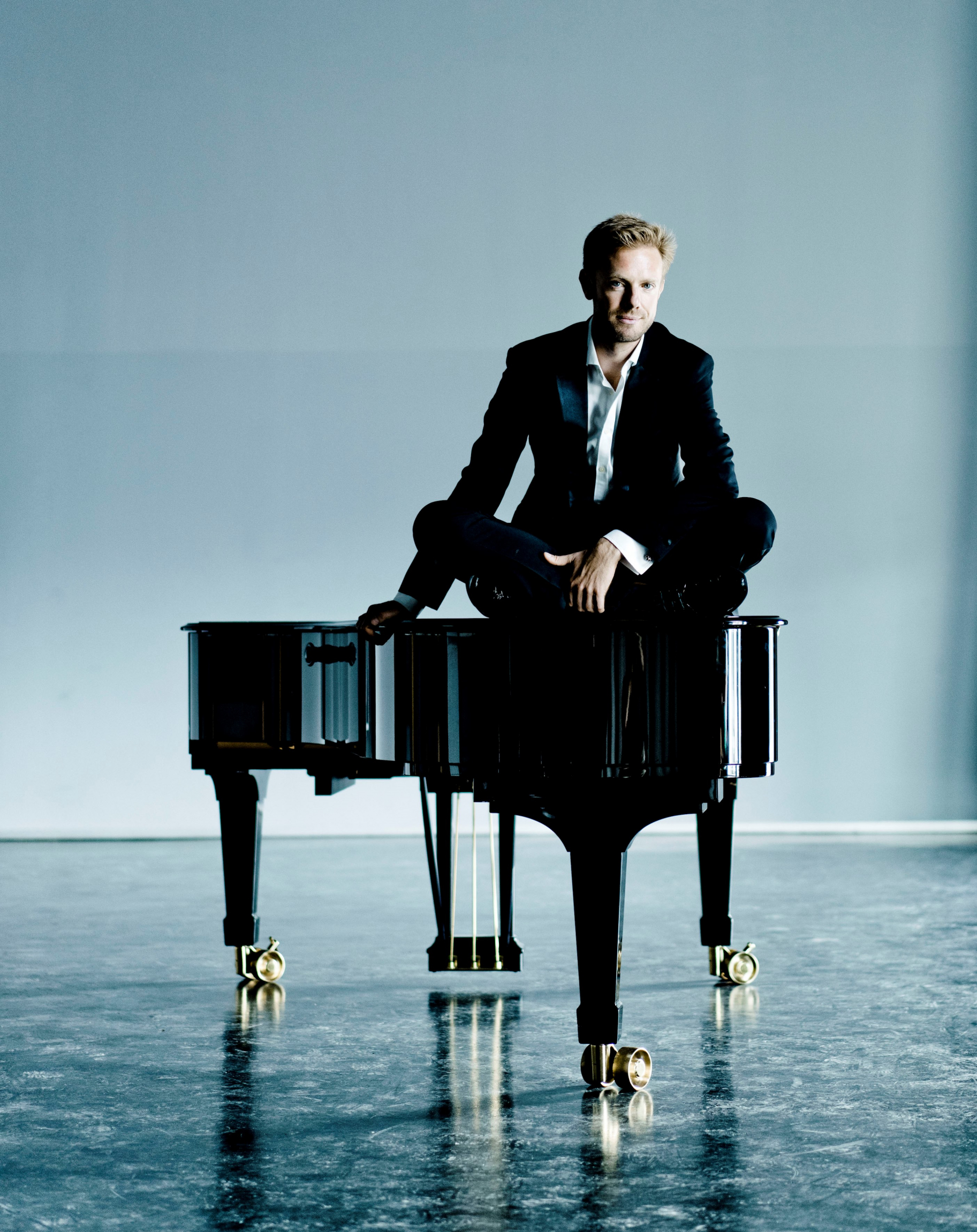 American pianist Andrew von Oeyen