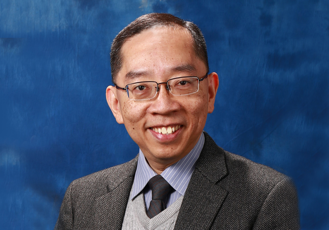 Professor Arthur Mak Fuk-tat